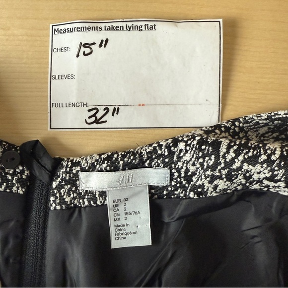 H&M Dress size 2 fit and flare gray cute - Picture 8 of 8